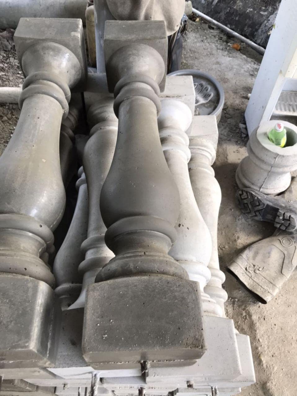 81.5cm Plastic Balcony guardrail Roman Column Mold Balcony vase Pillar Mold Cement vase Mold