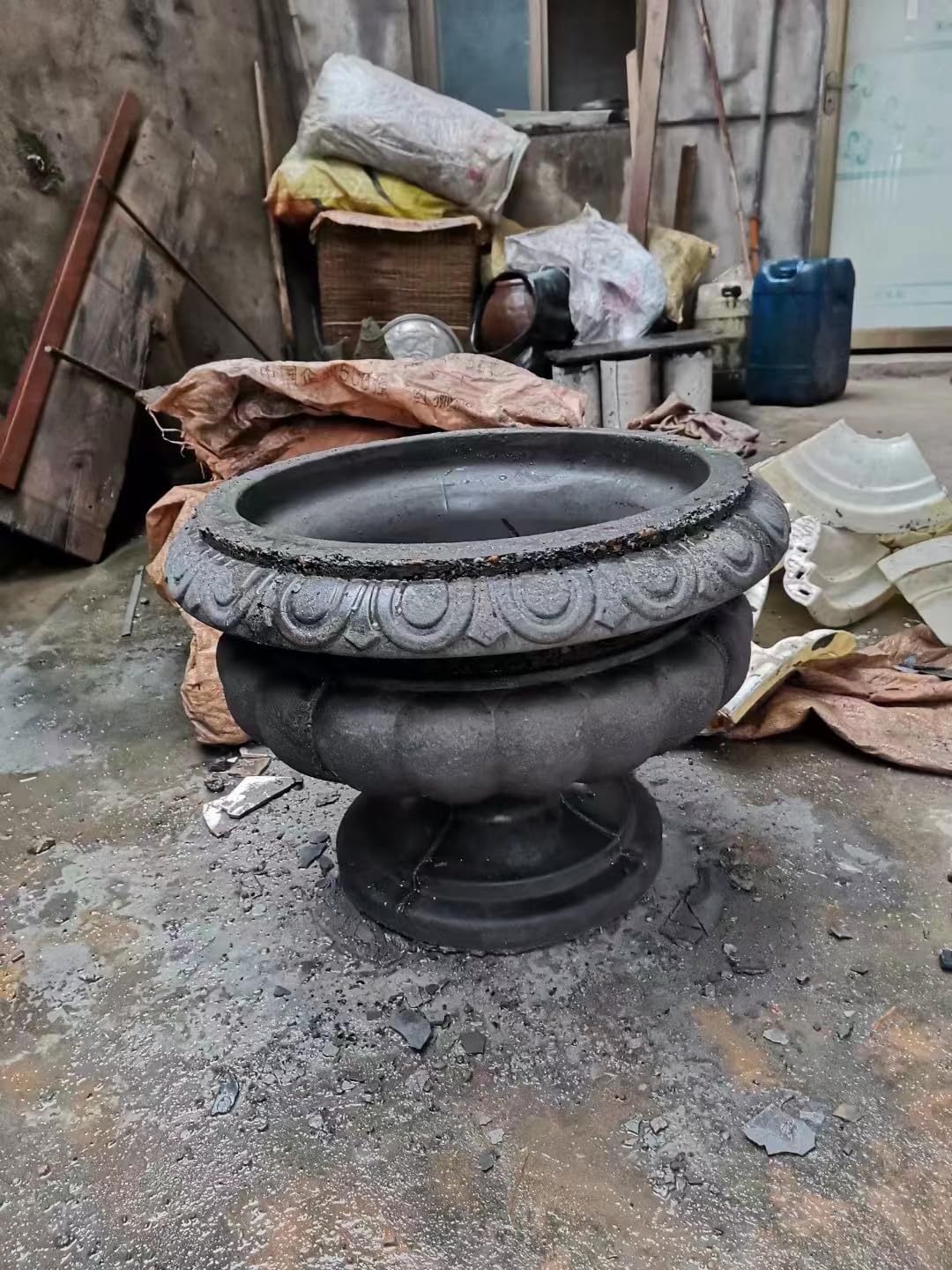 Reazone ABS Diameter 60cm Plastic Precast Concrete Flower Pot Planter Molds for Sale