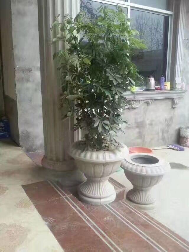 cast in Place Outdoor Garden Cement Plastic Precast Concrete Flower Pot Decorative Planter Molds for Sale White