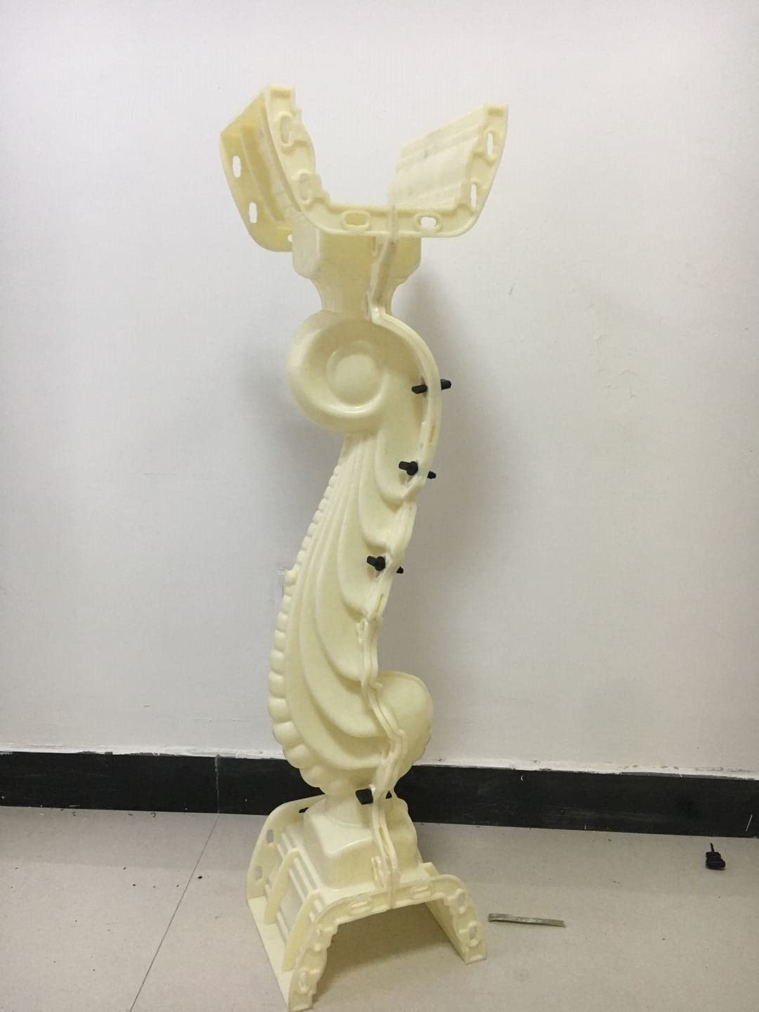 Modern Sea Horse Casting Decorative Baluster Rail Molds for Concrete