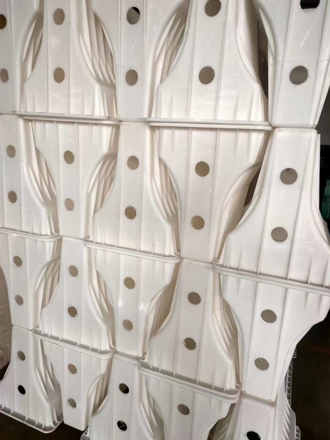 Reazone Molds 50x35x50cm Anti-Collision Isolation Pier Mould Plastic