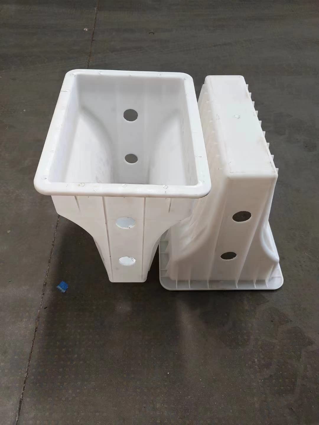 Reazone Molds 50x35x50cm Anti-Collision Isolation Pier Mould Plastic