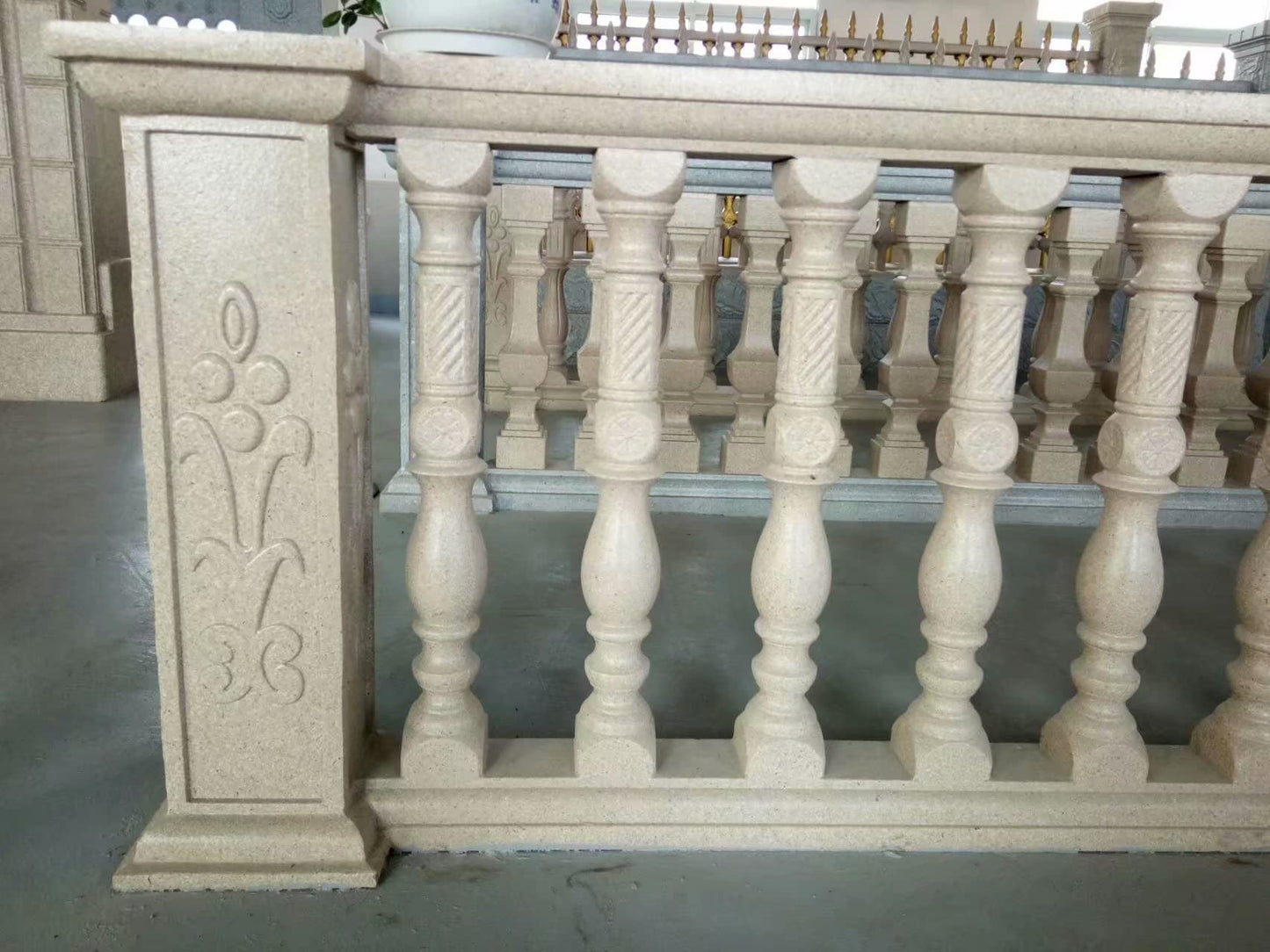 Reazone Molds Precast Garden Decorative Concrete handrail Mold for Sale 1 Buyer
