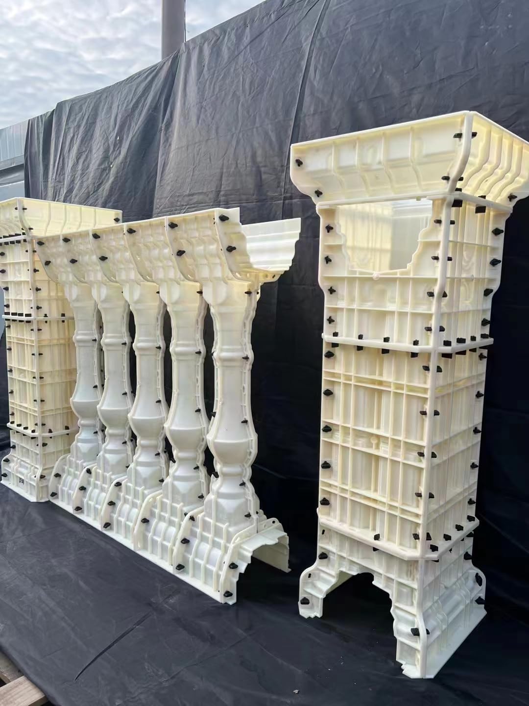 Cast-in-Place European Roman Column Mold Plastic Steel Balcony Railing handrail Fence vase Column Building Components Factory Direct Sales