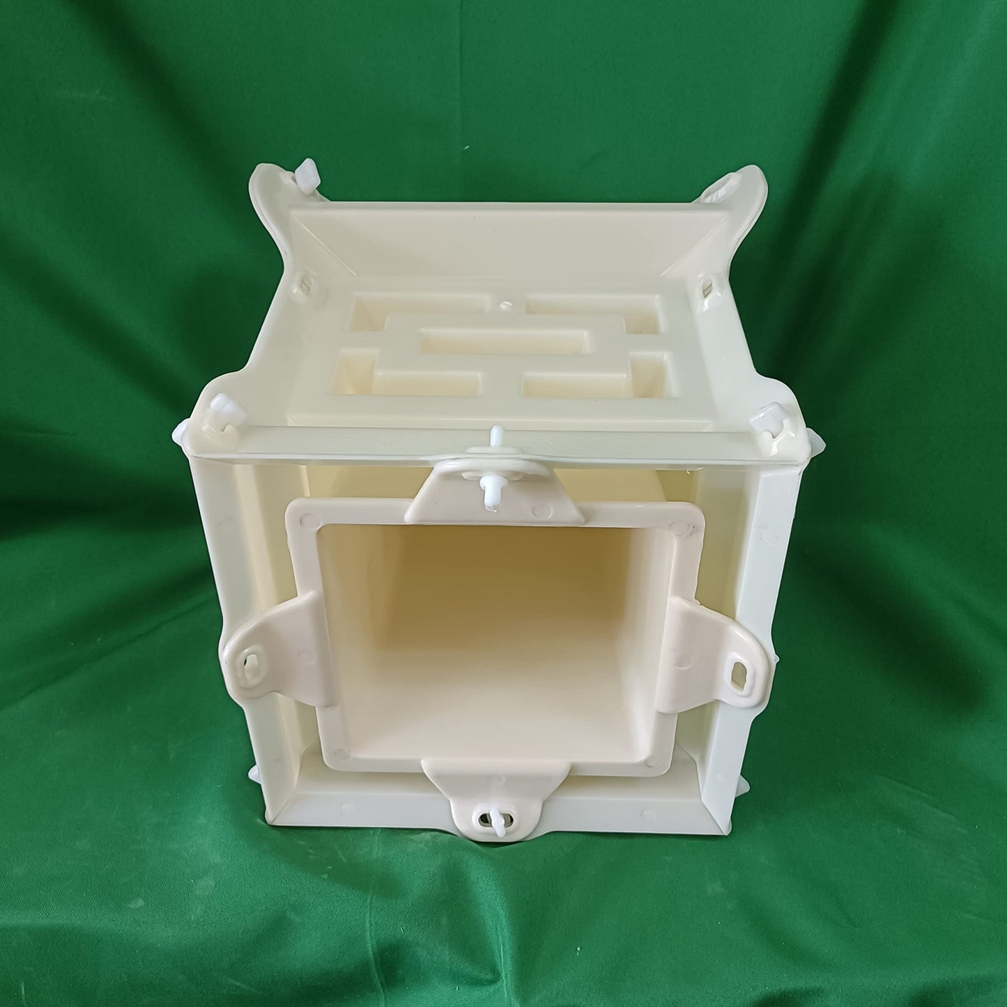 Lampshade mold cement self-made hollow lampshade abrasive fence large column ornaments courtyard gate pillar lampshade model