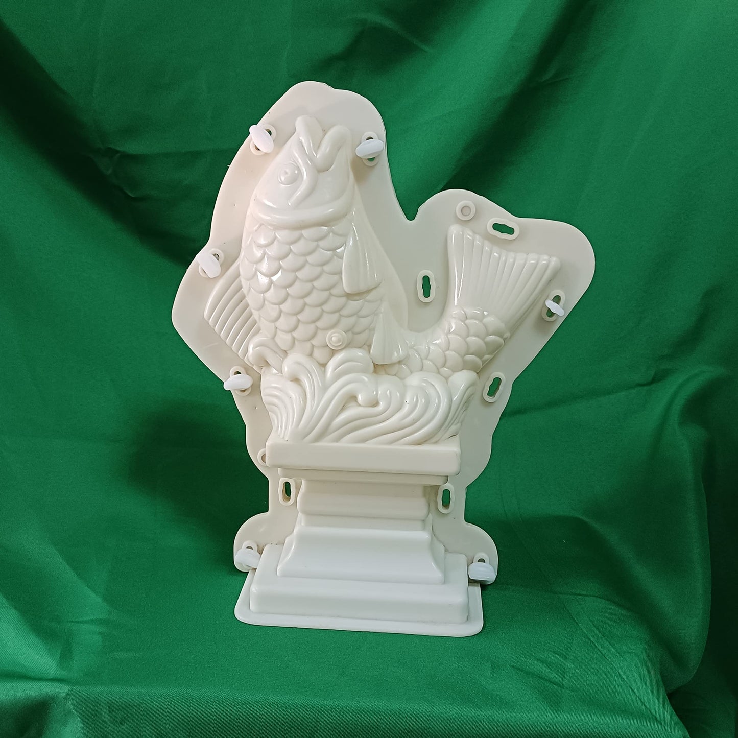 Reazone ABS Factory Price Low MOQ Concrete Animal Fish Mold for Sale